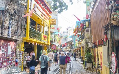 Hanoi Train Street:_0001