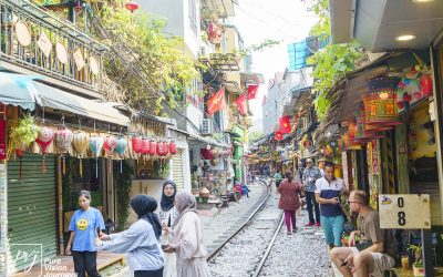 Hanoi Train Street:_0002