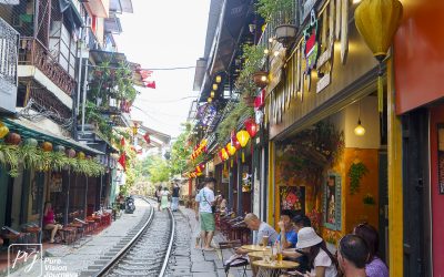 Hanoi Train Street:_0009