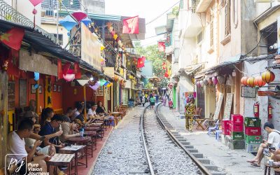 Hanoi Train Street:_0014