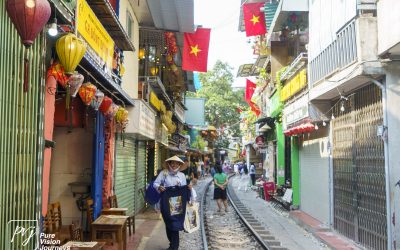 Hanoi Train Street:_0015