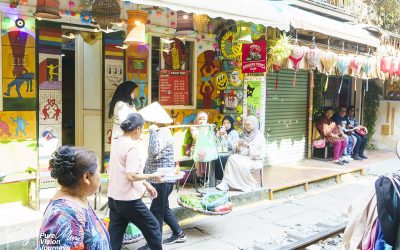 Hanoi Train Street:_0020