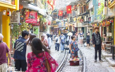 Hanoi Train Street:_0023